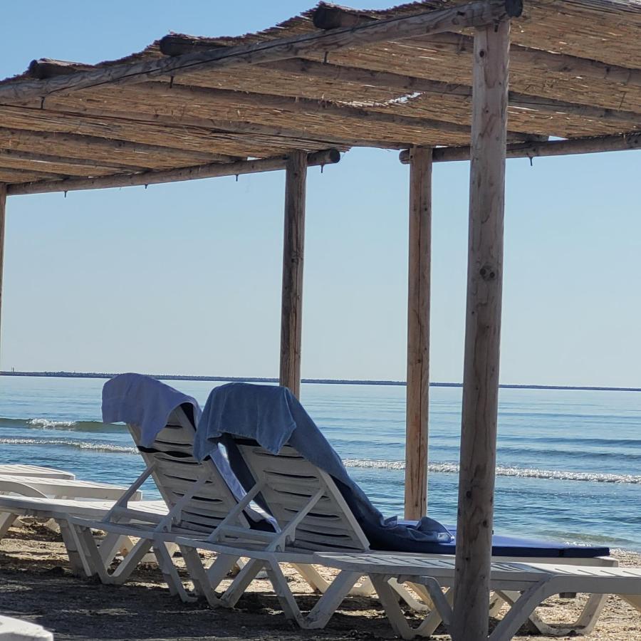 Studio Beach Residence Năvodari Exteriör bild